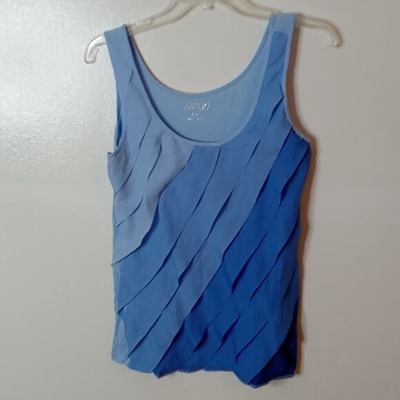 Apt 9 angle stripes blue tank . Flirty Small - Picture 1 of 7
